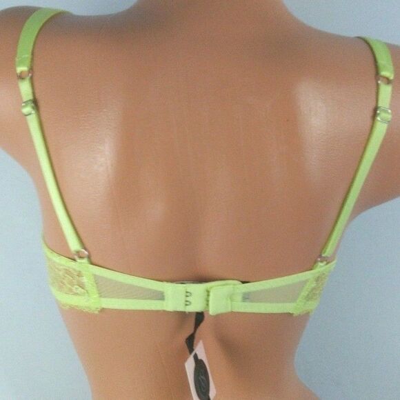 VS Designer Collection Lace Unlined Bra  305 - Picture 3 of 4